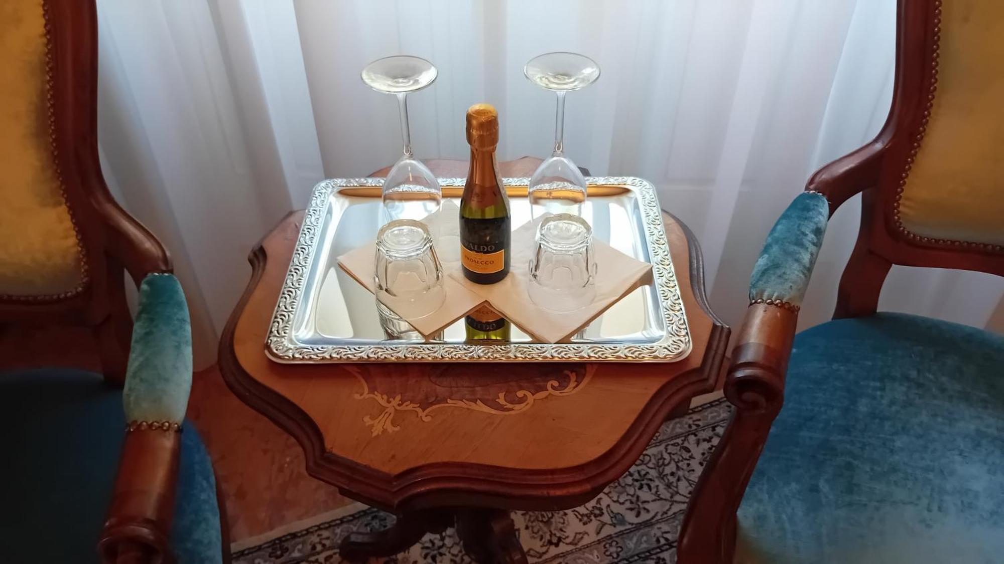 Nobili Libardi - Villa Basevi Верона Номер фото